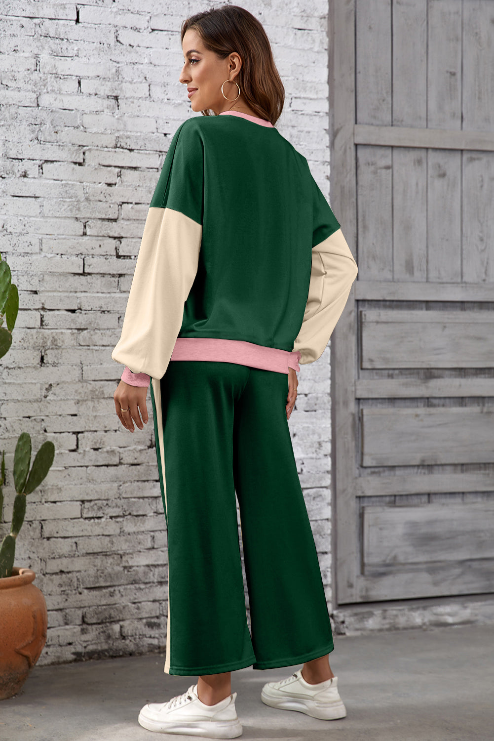 Chestnut 2pcs Color Block Pullover Loose Pant Set