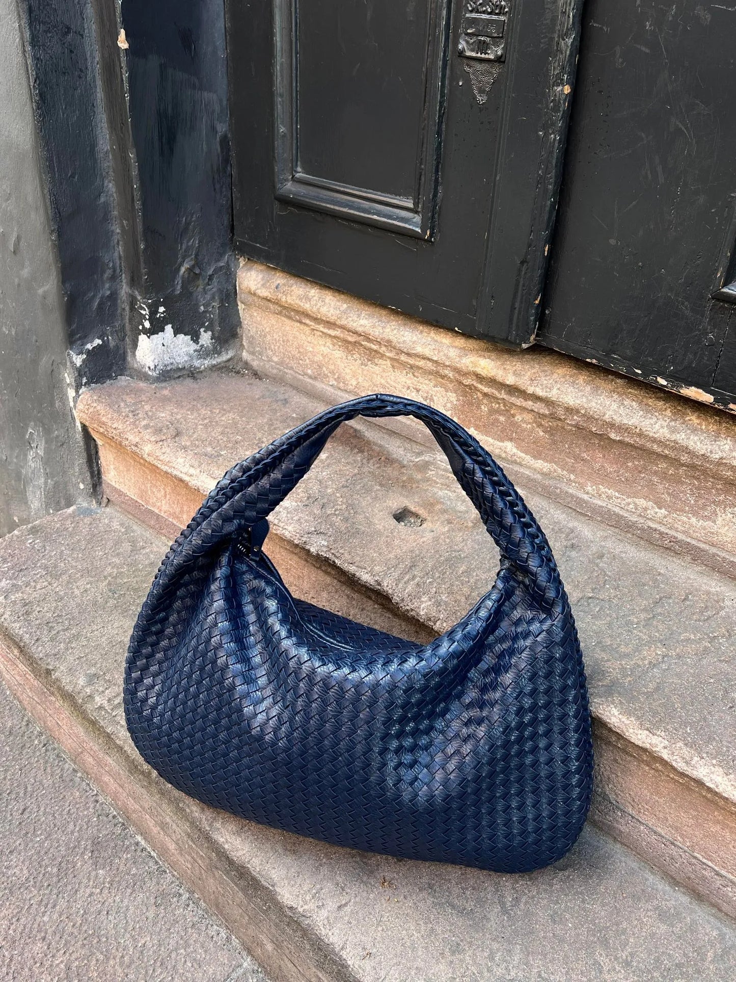 Everyday Leather Bag - Navy