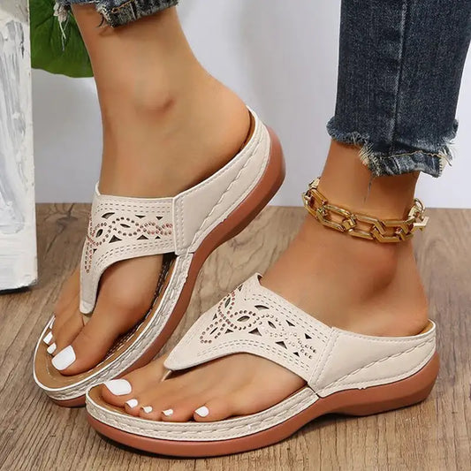 Women's Clip Toe Wedge Sandals